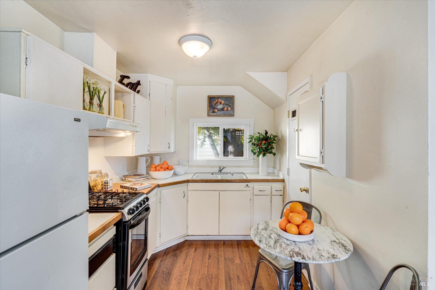 Circa 1900 Victorian