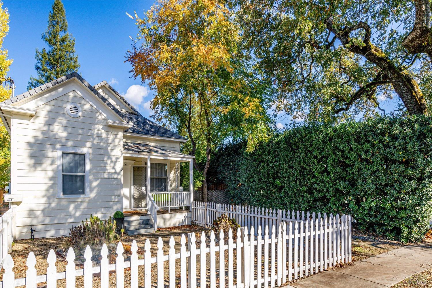 Circa 1900 Victorian