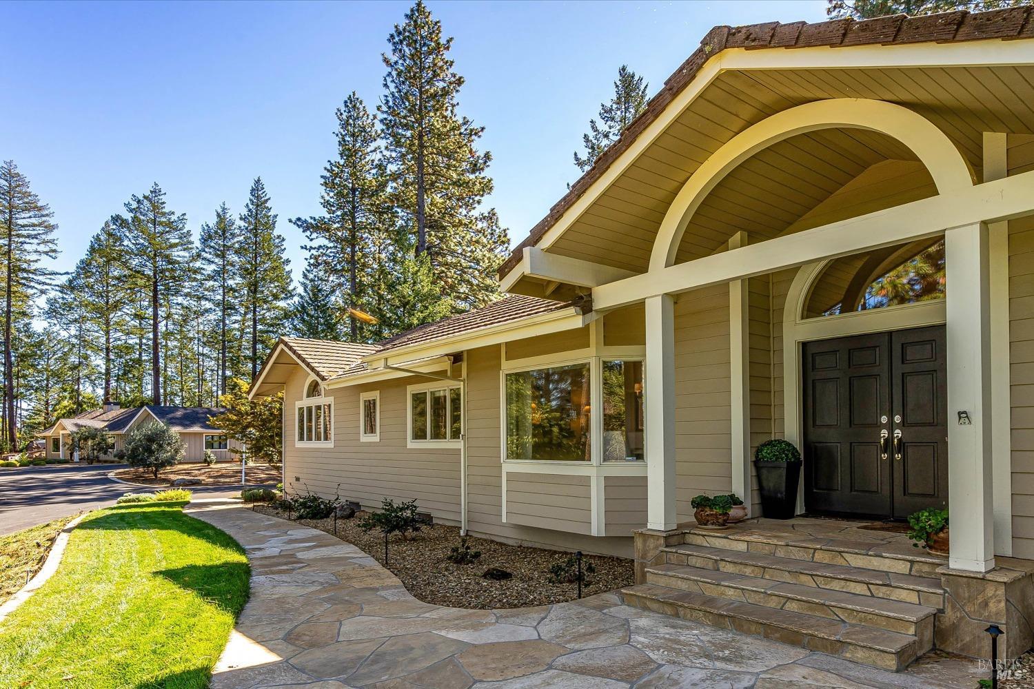 Modern Farmhouse Compound