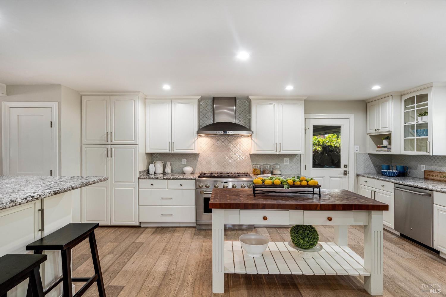 Impeccable Calistoga Home