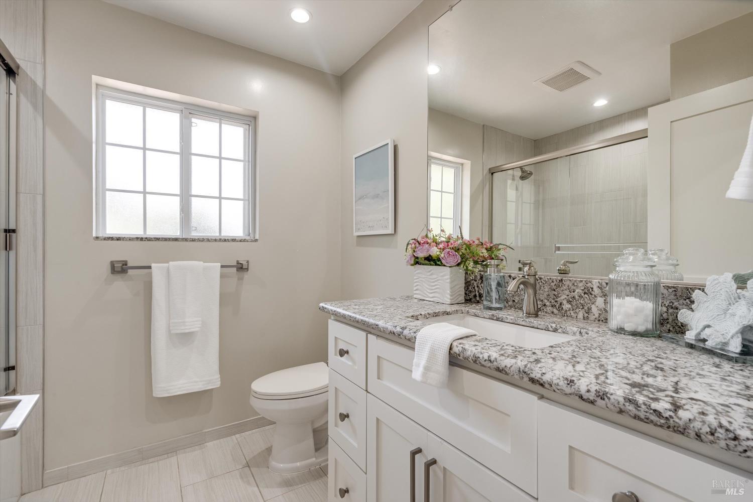 Impeccable Calistoga Home