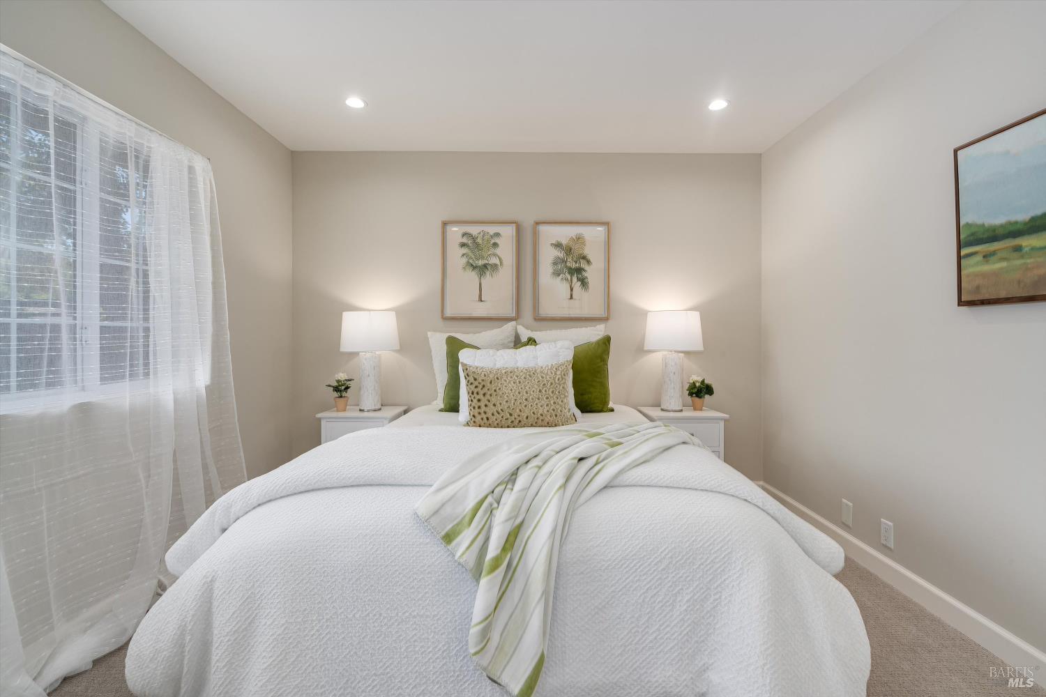 Impeccable Calistoga Home