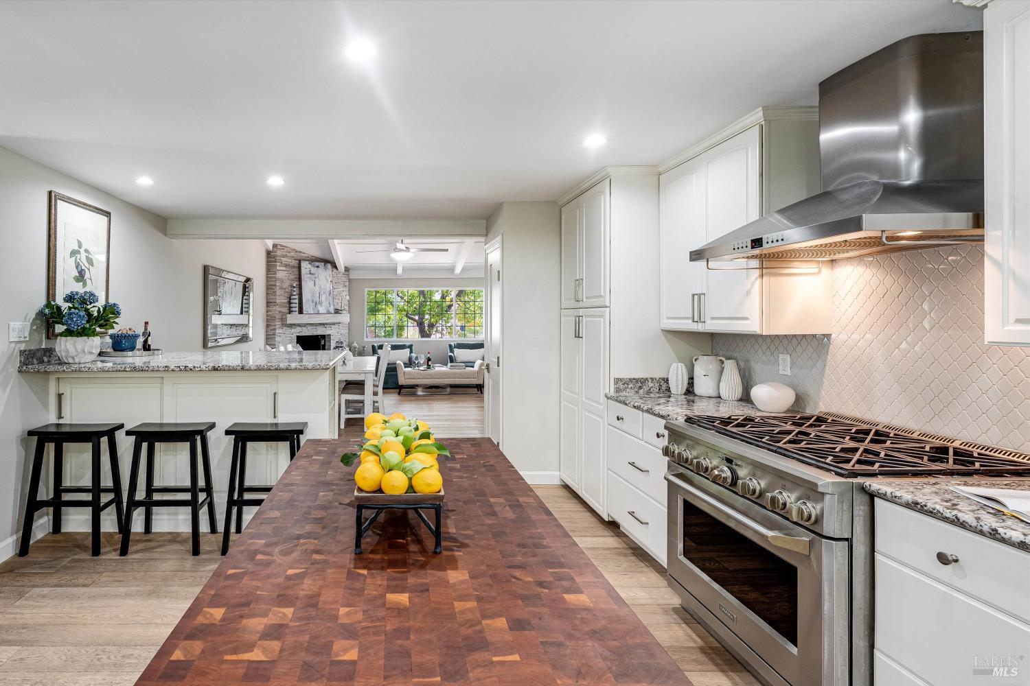 Impeccable Calistoga Home