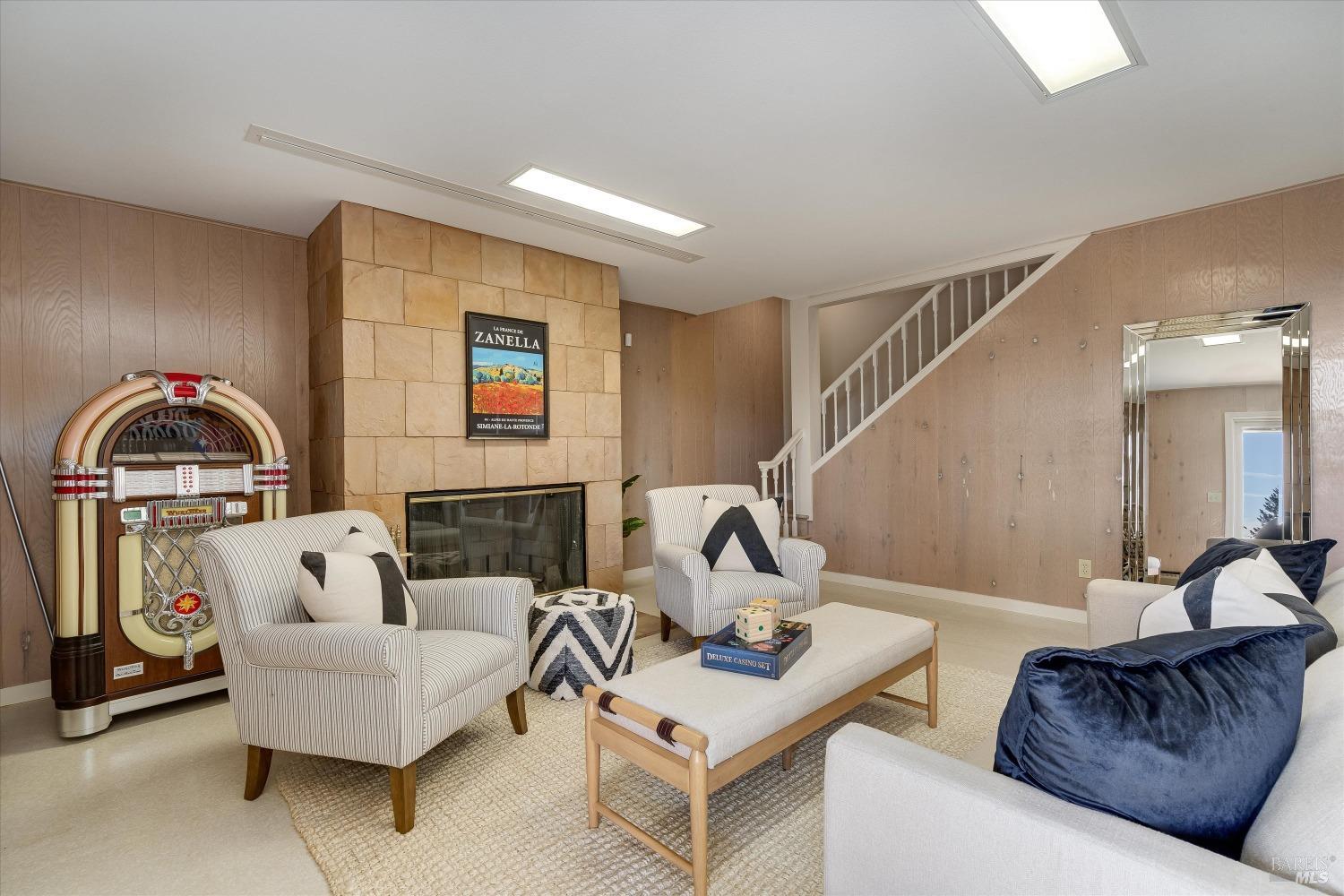 Napa Valley Country Farmhouse