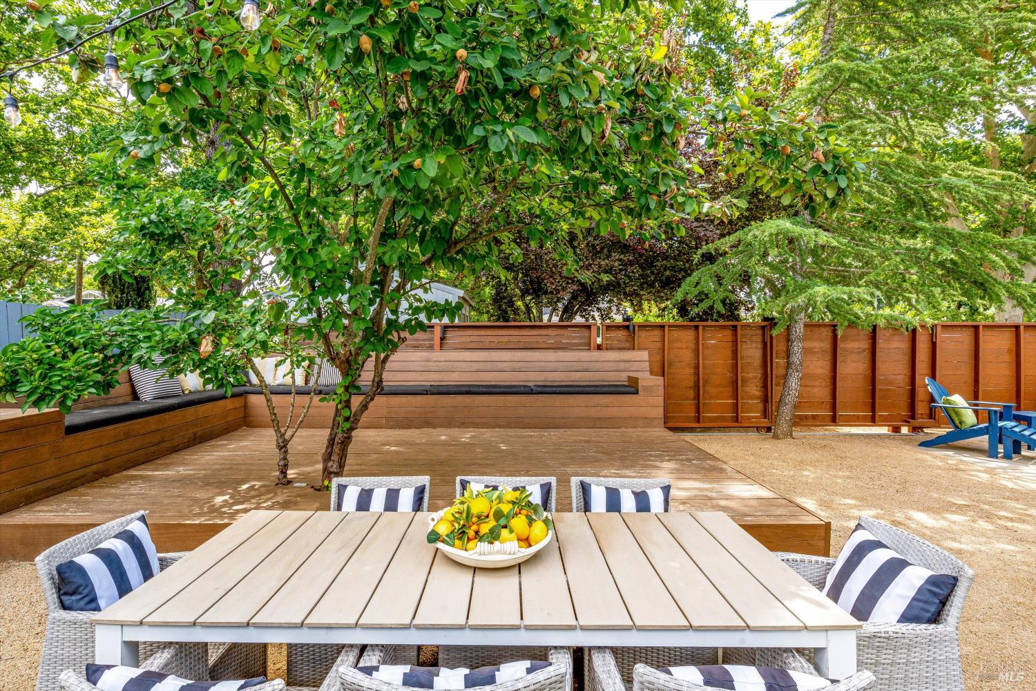 Calistoga Lifestyle Awaits