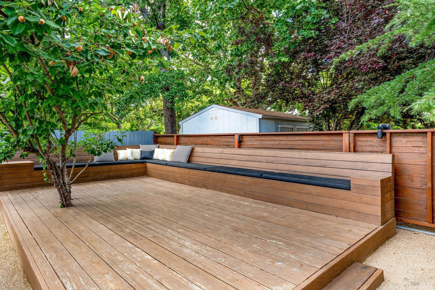 Calistoga Lifestyle Awaits
