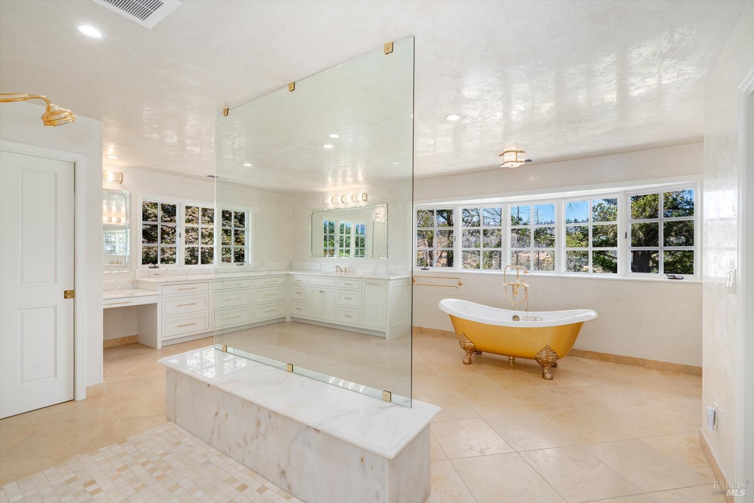 Exquisite St. Helena Provencal-Style Estate