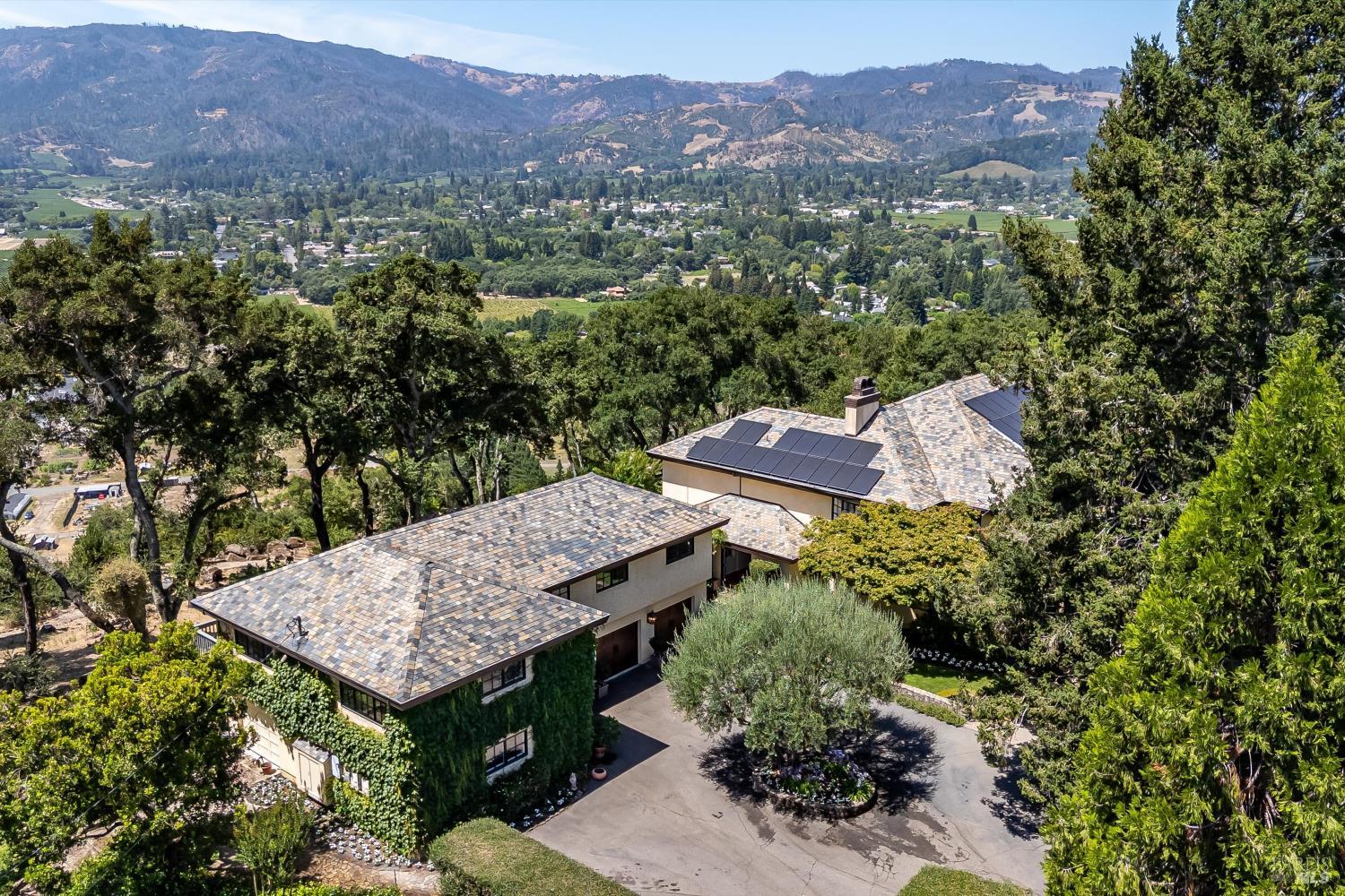Exquisite St. Helena Provencal-Style Estate
