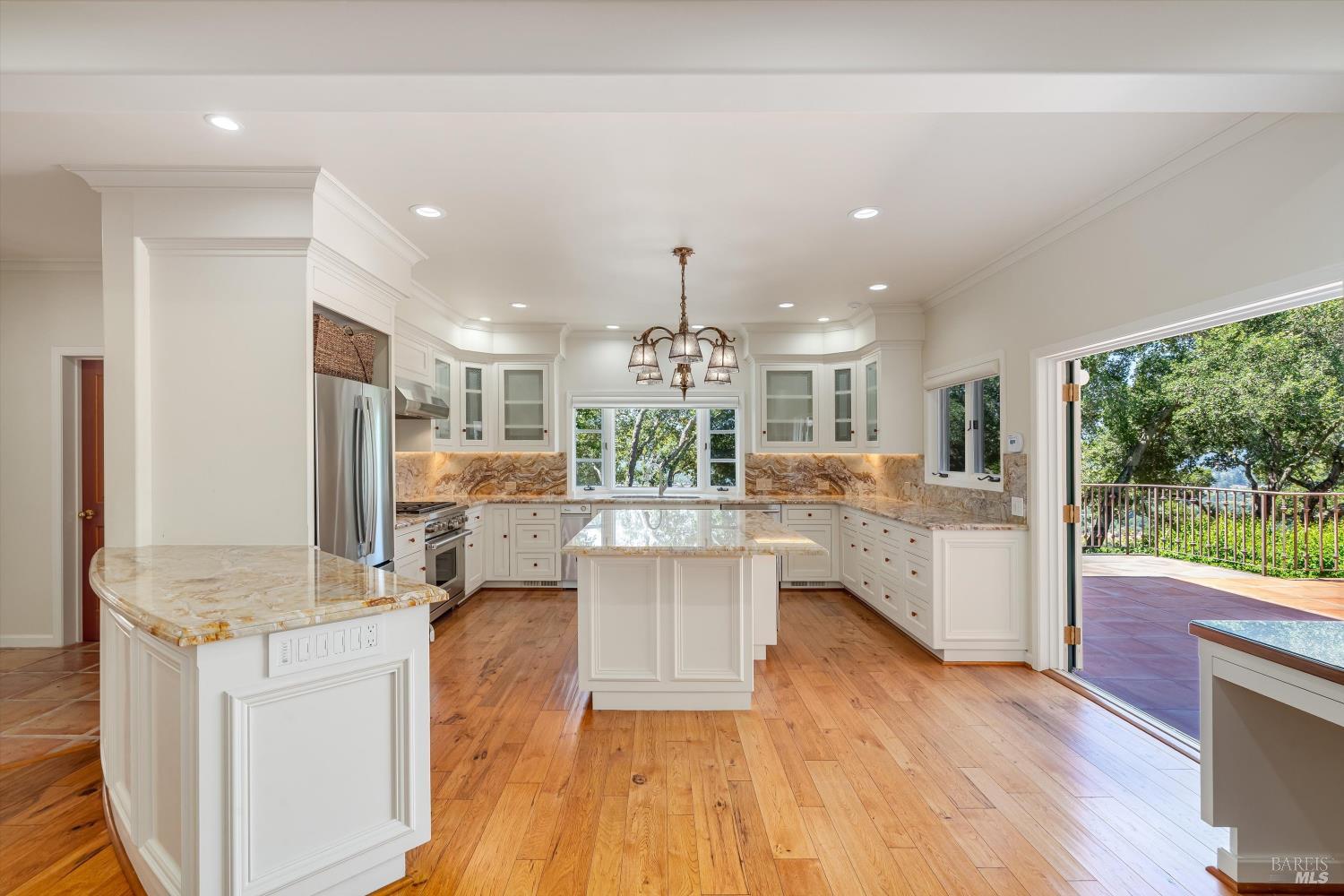 Exquisite St. Helena Provencal-Style Estate