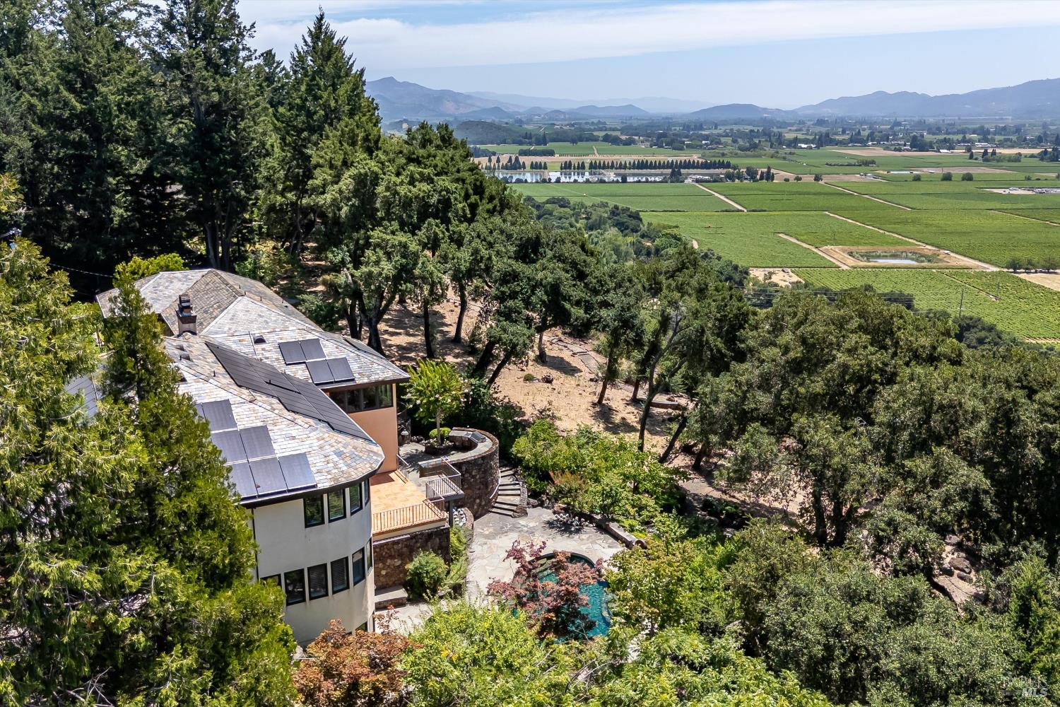 Exquisite St. Helena Provencal-Style Estate