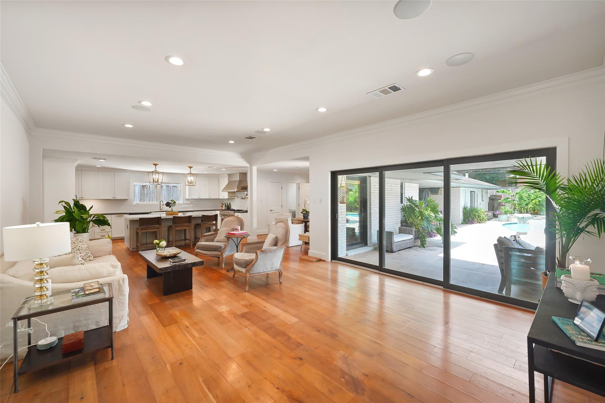9411 Endicott Lane