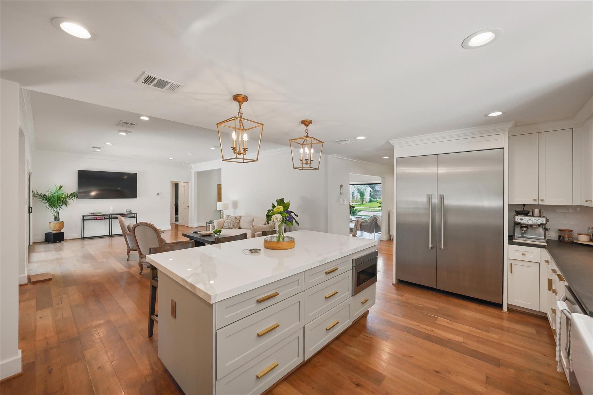 9411 Endicott Lane