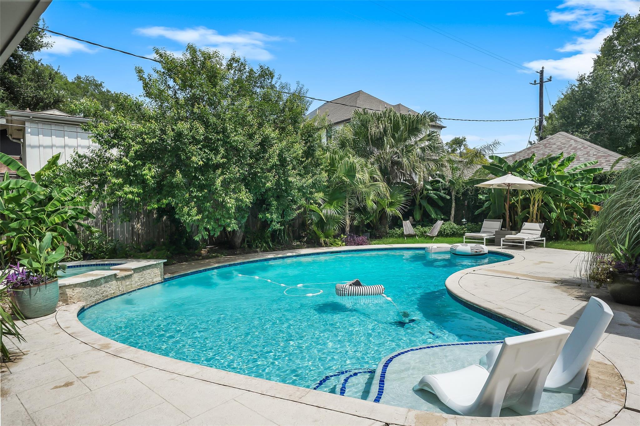 9411 Endicott Lane