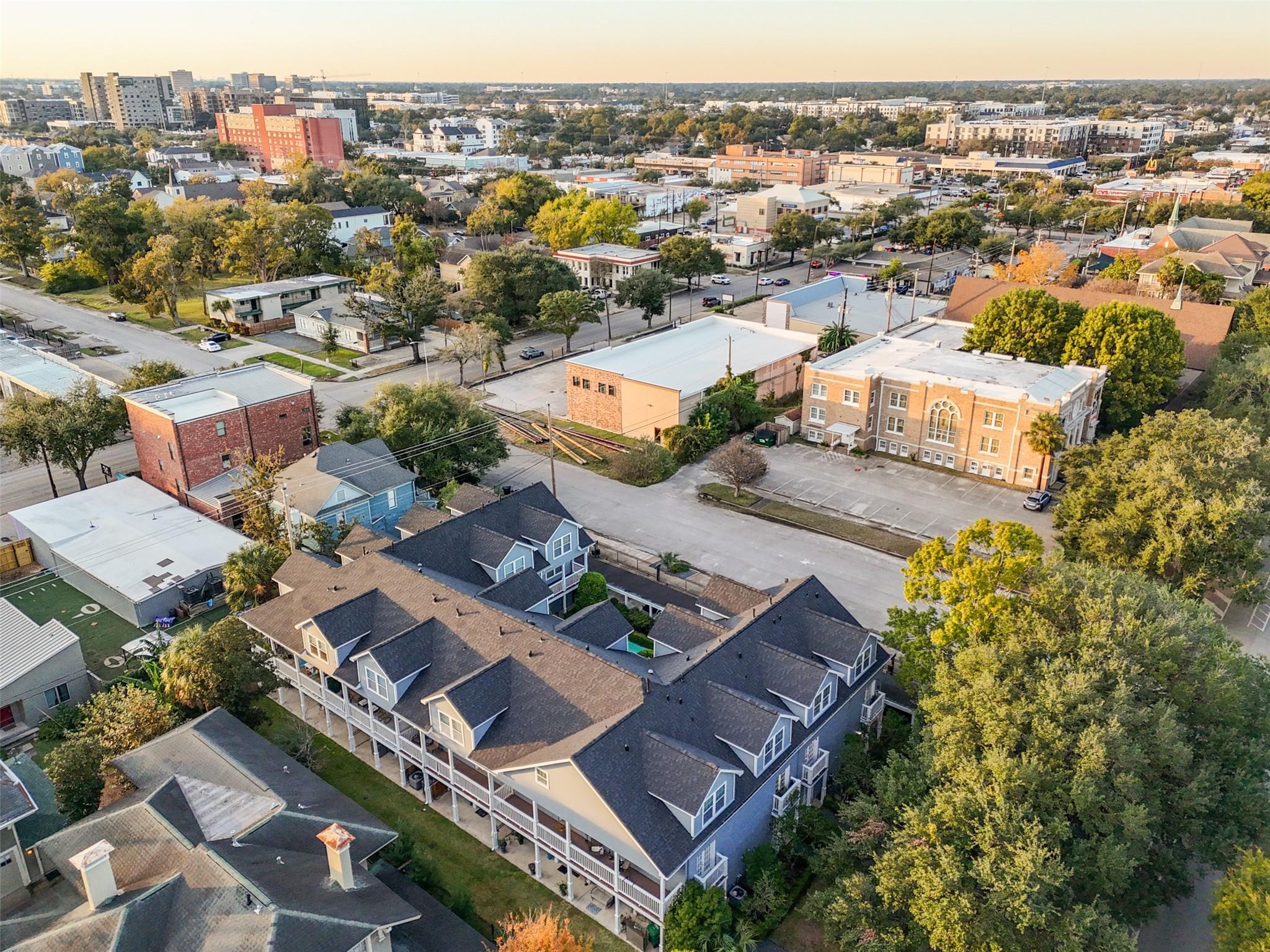1621 Heights Boulevard # 3