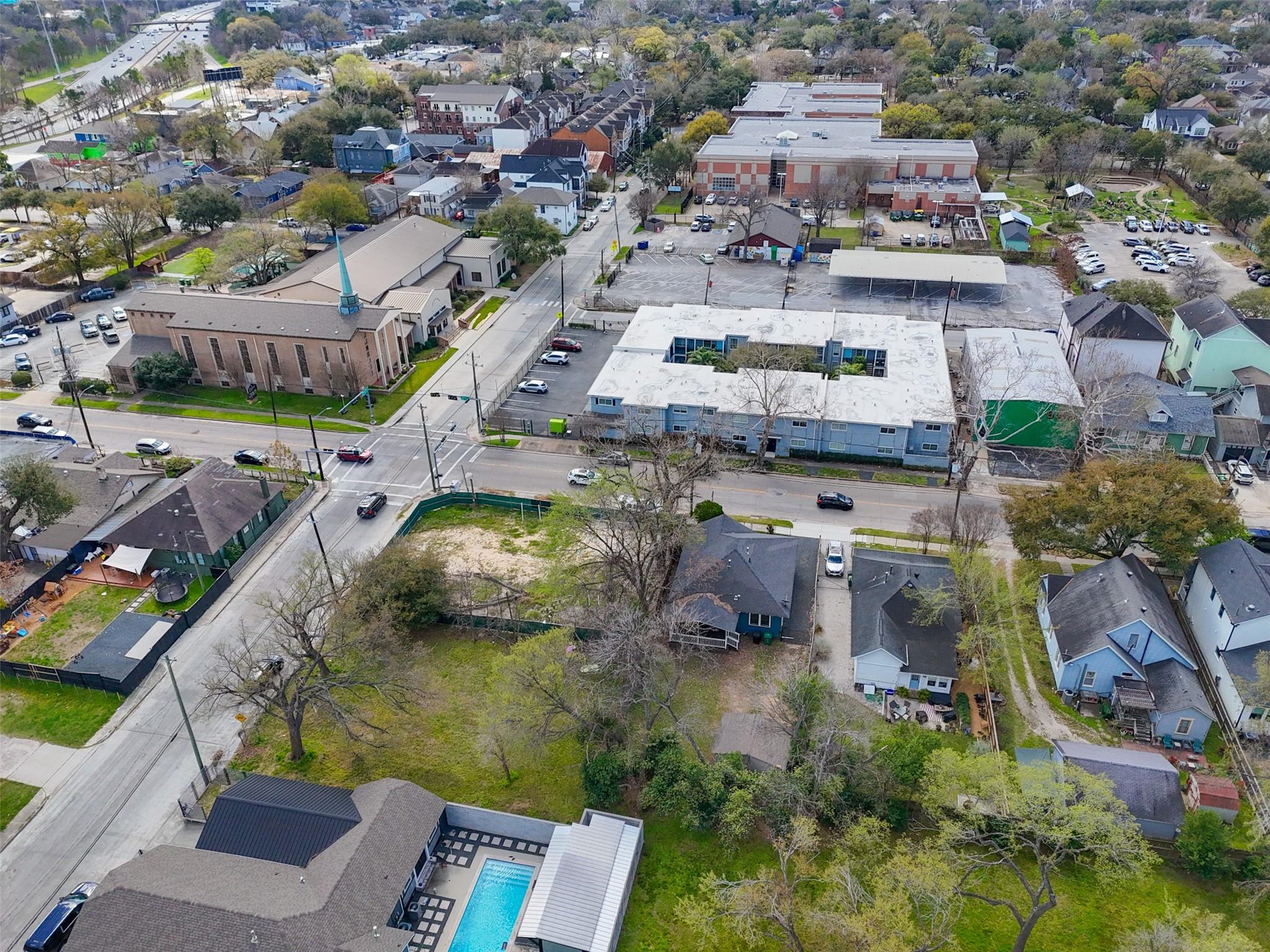 309 Pecore Street