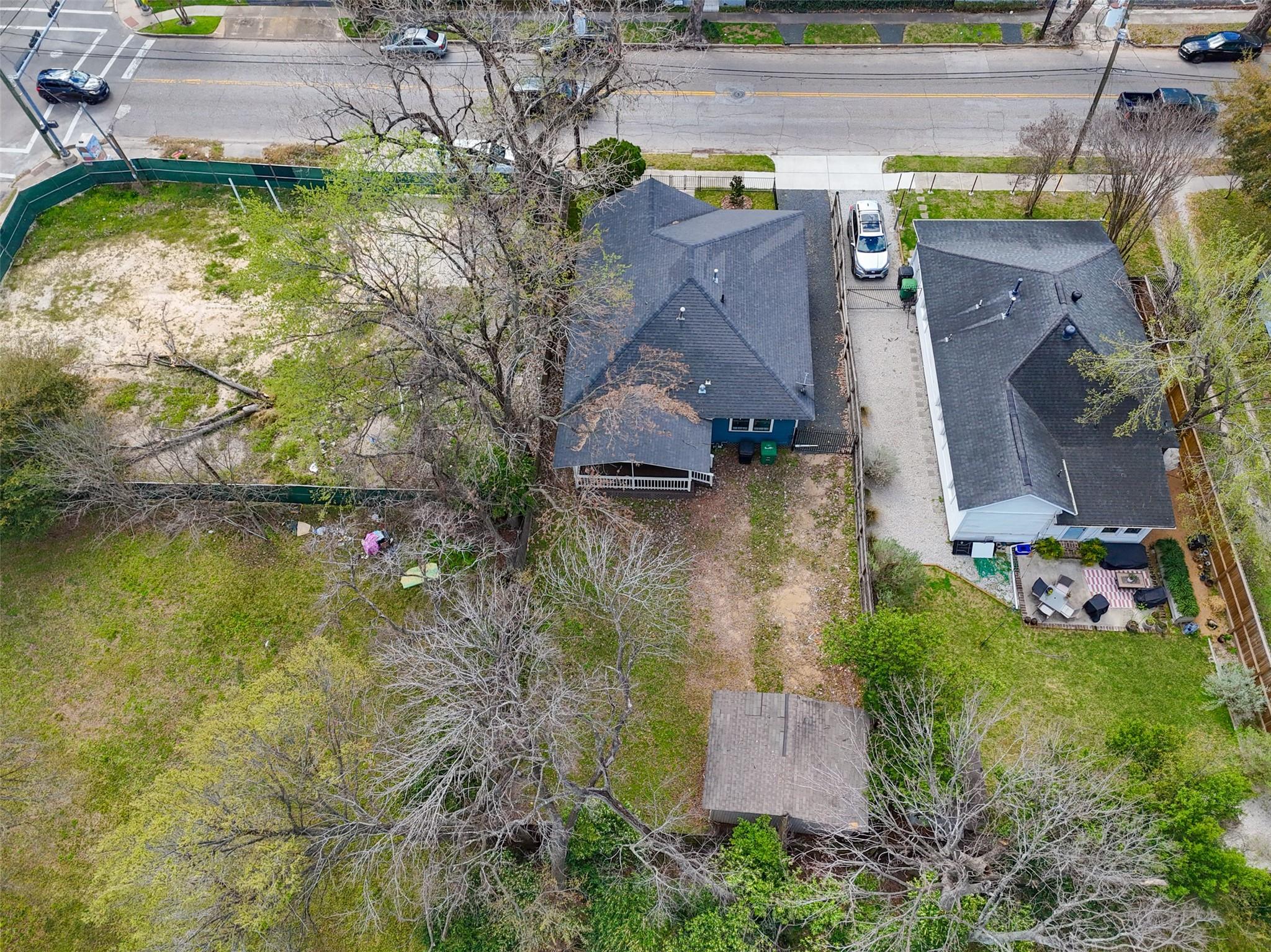309 Pecore Street