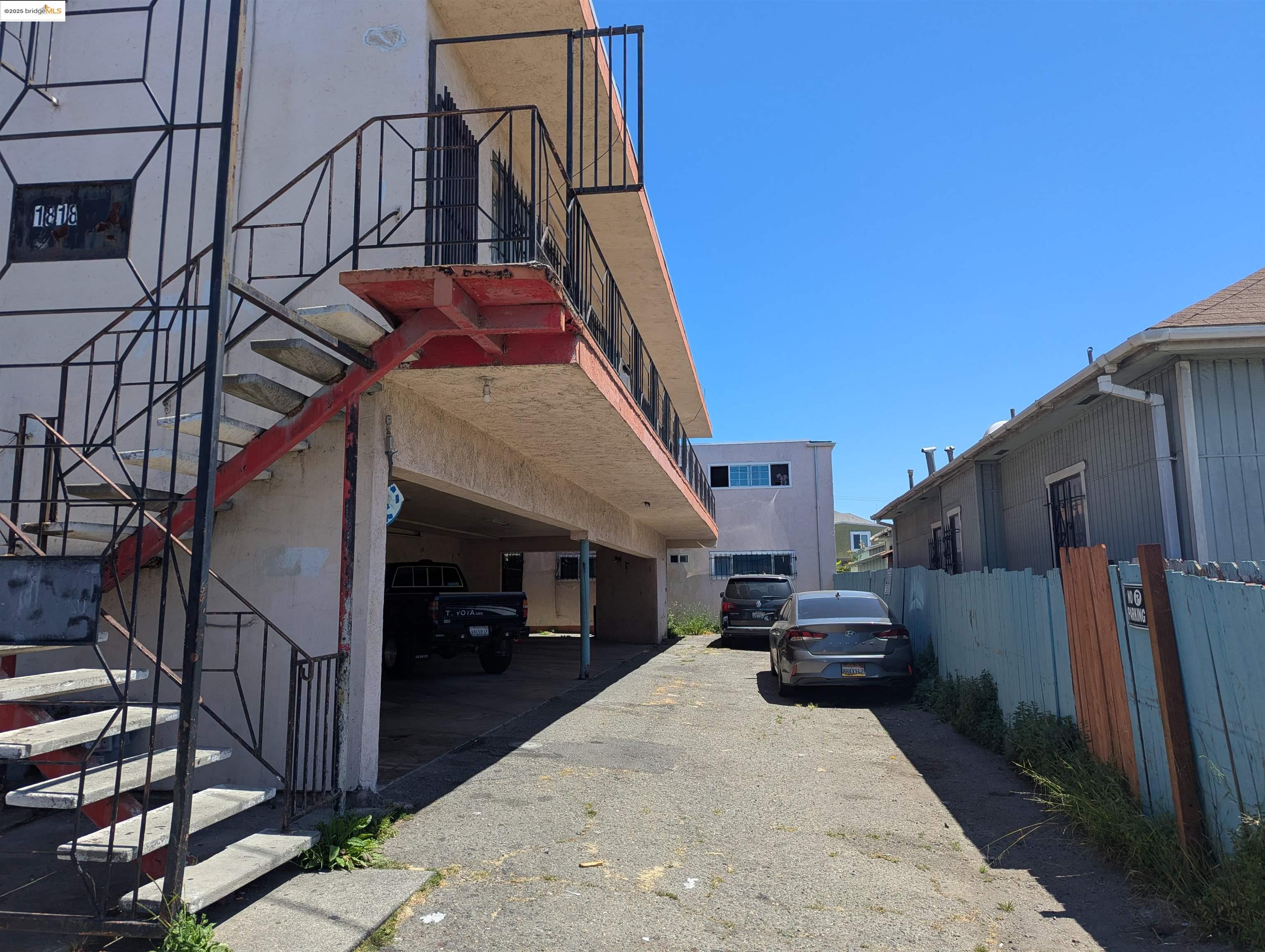 1818 Rosedale Avenue