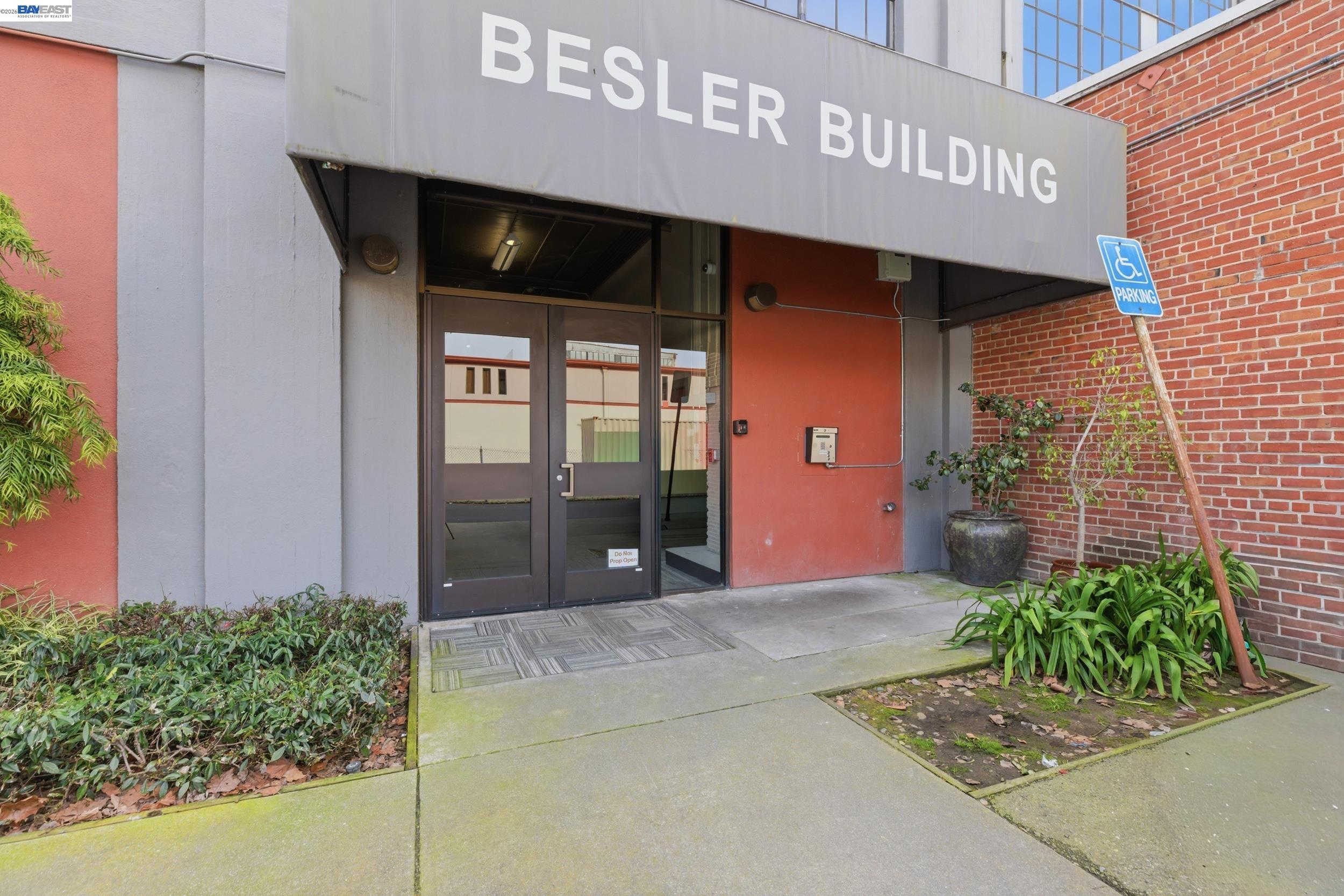 4053 Harlan St # 114