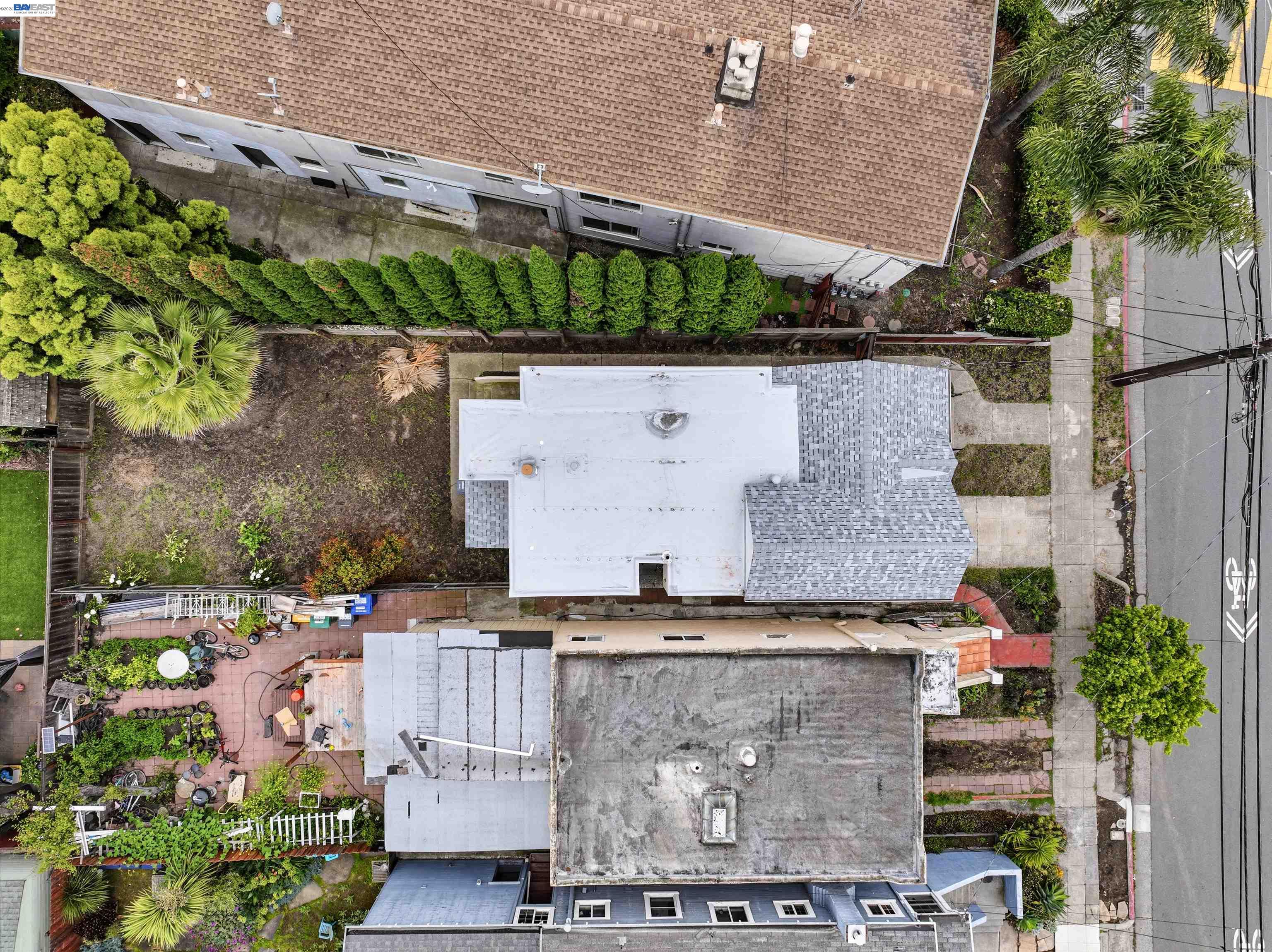 955 Jackson St