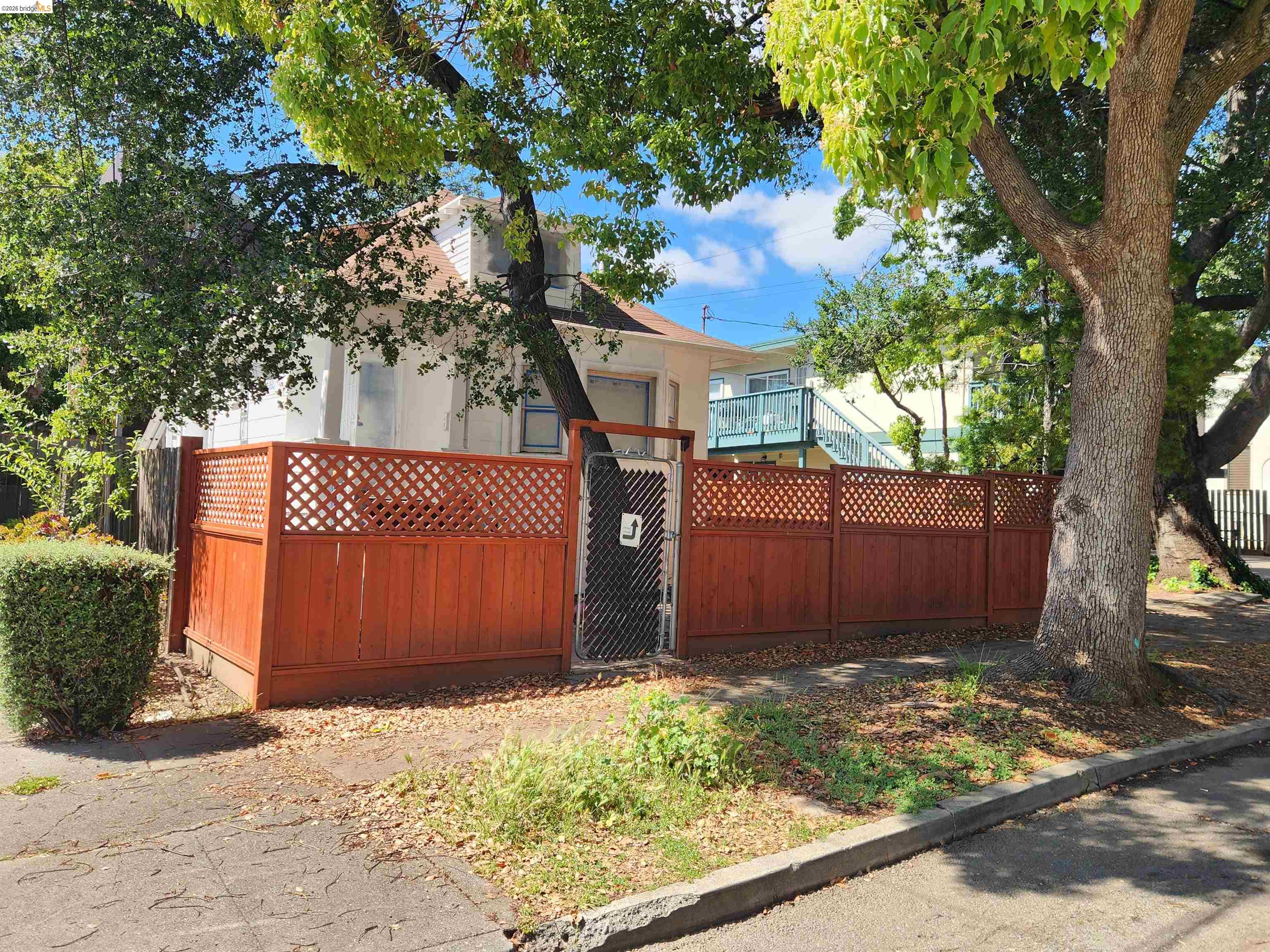 3431 Wilson Ave