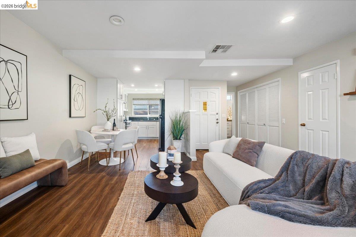163 N Parkwood AVE APT 3