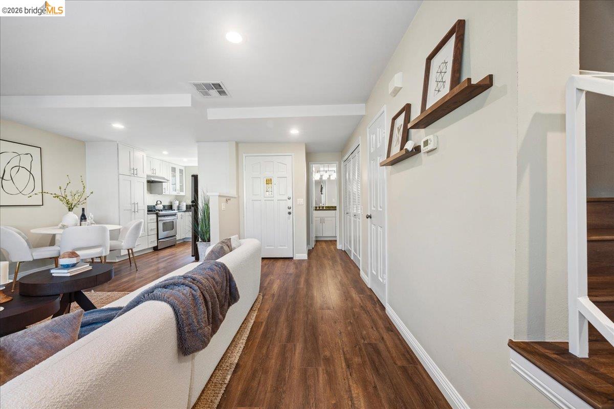 163 N Parkwood AVE APT 3