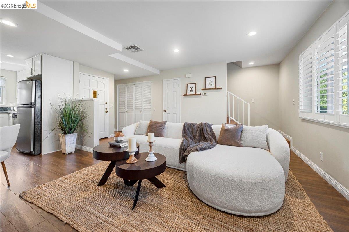 163 N Parkwood AVE APT 3