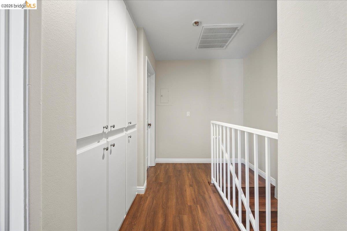 163 N Parkwood AVE APT 3