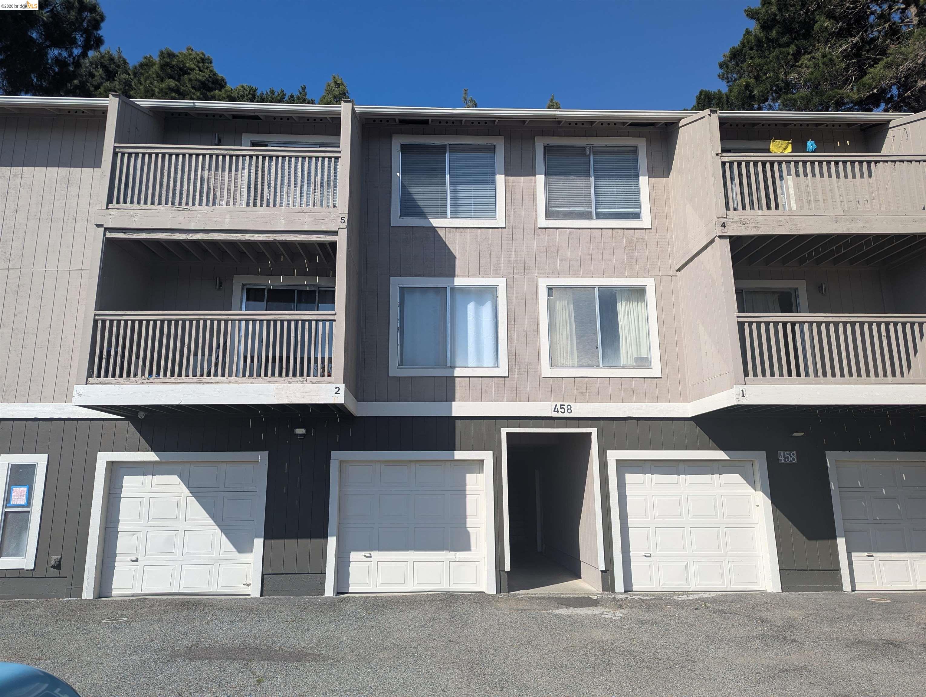 458 Valley View Road