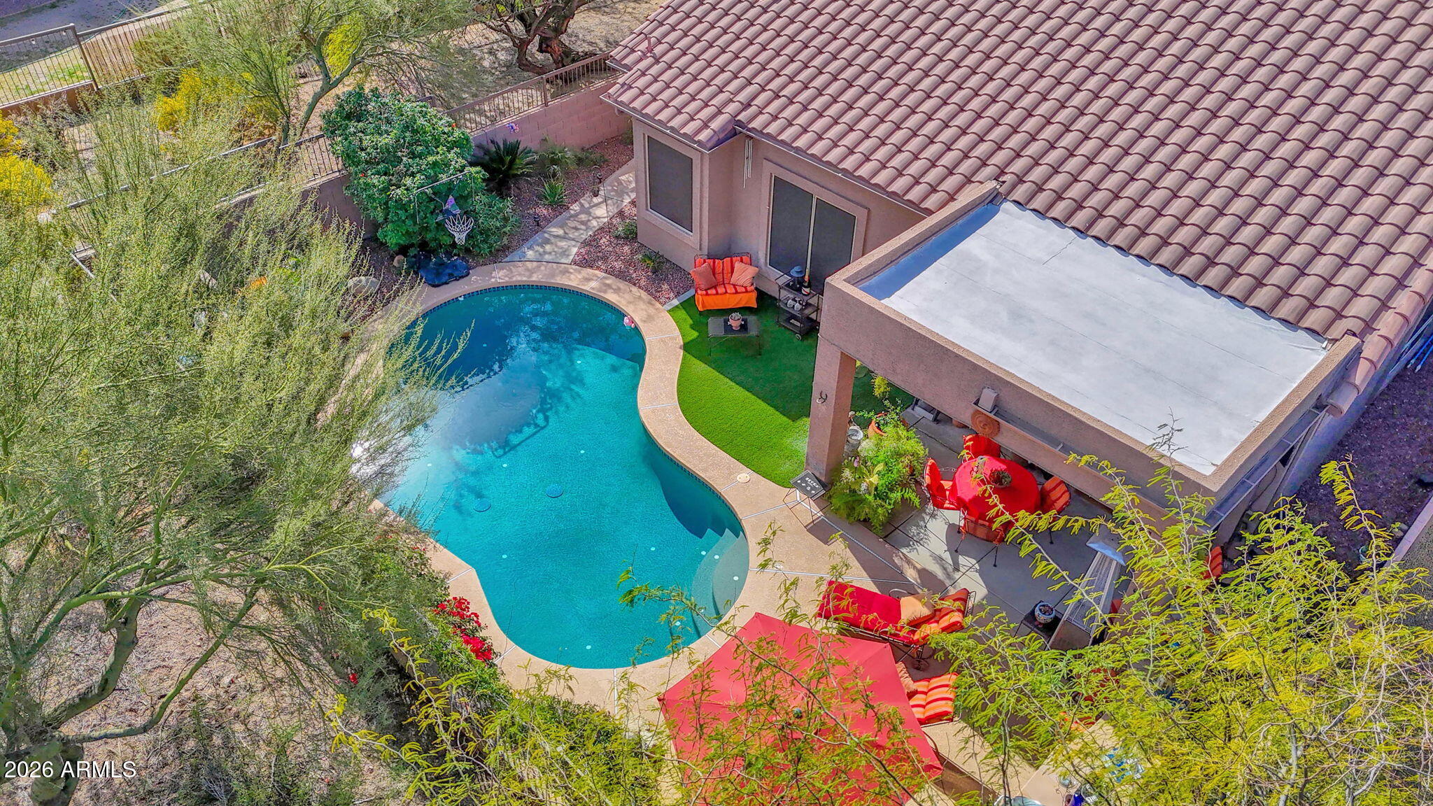 3639 N DESERT OASIS