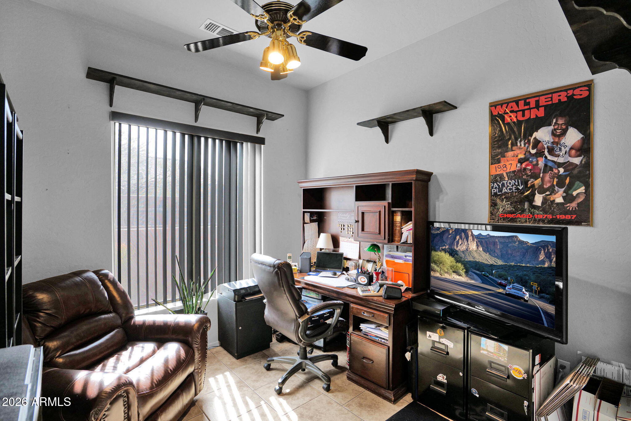 3639 N DESERT OASIS