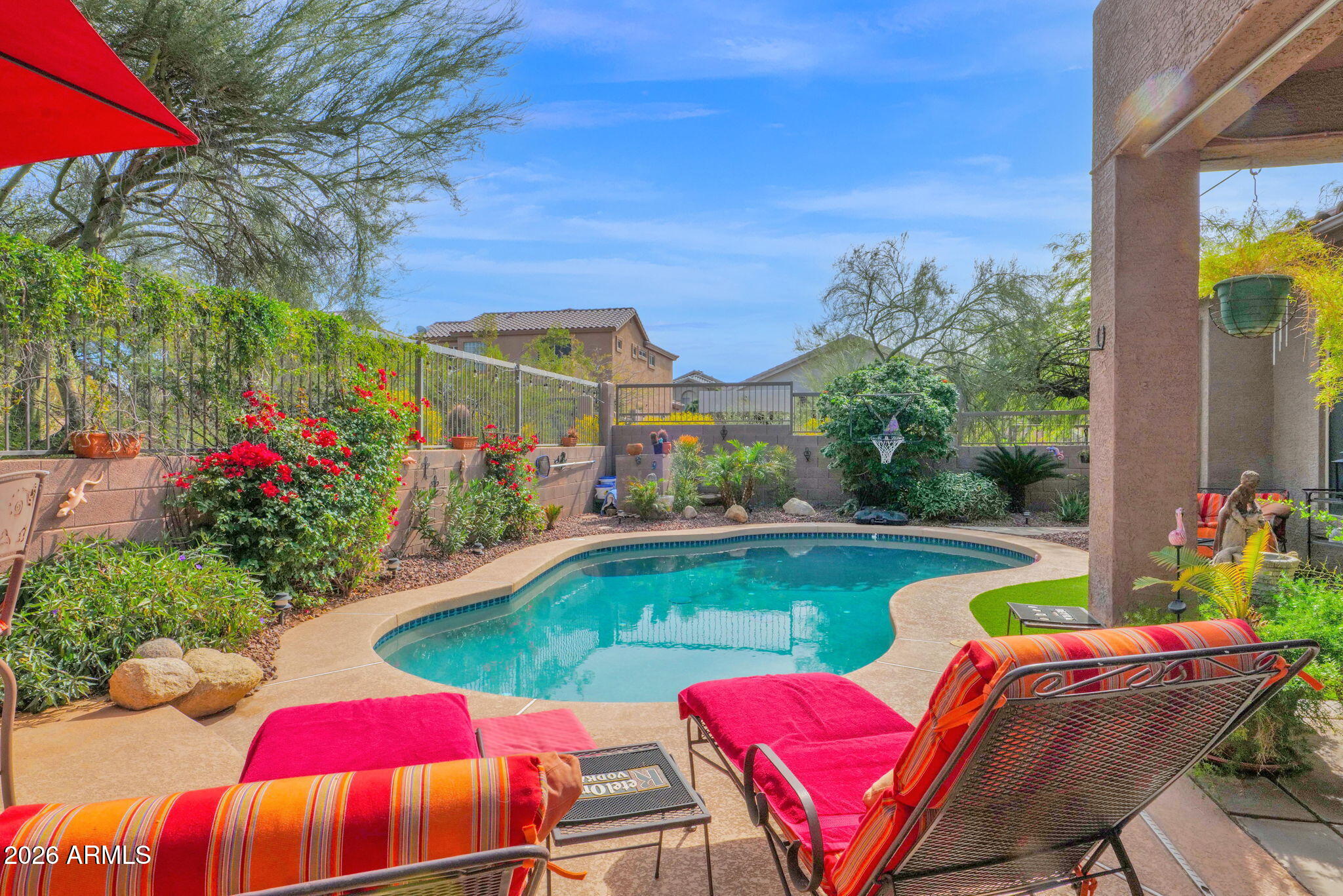 3639 N DESERT OASIS