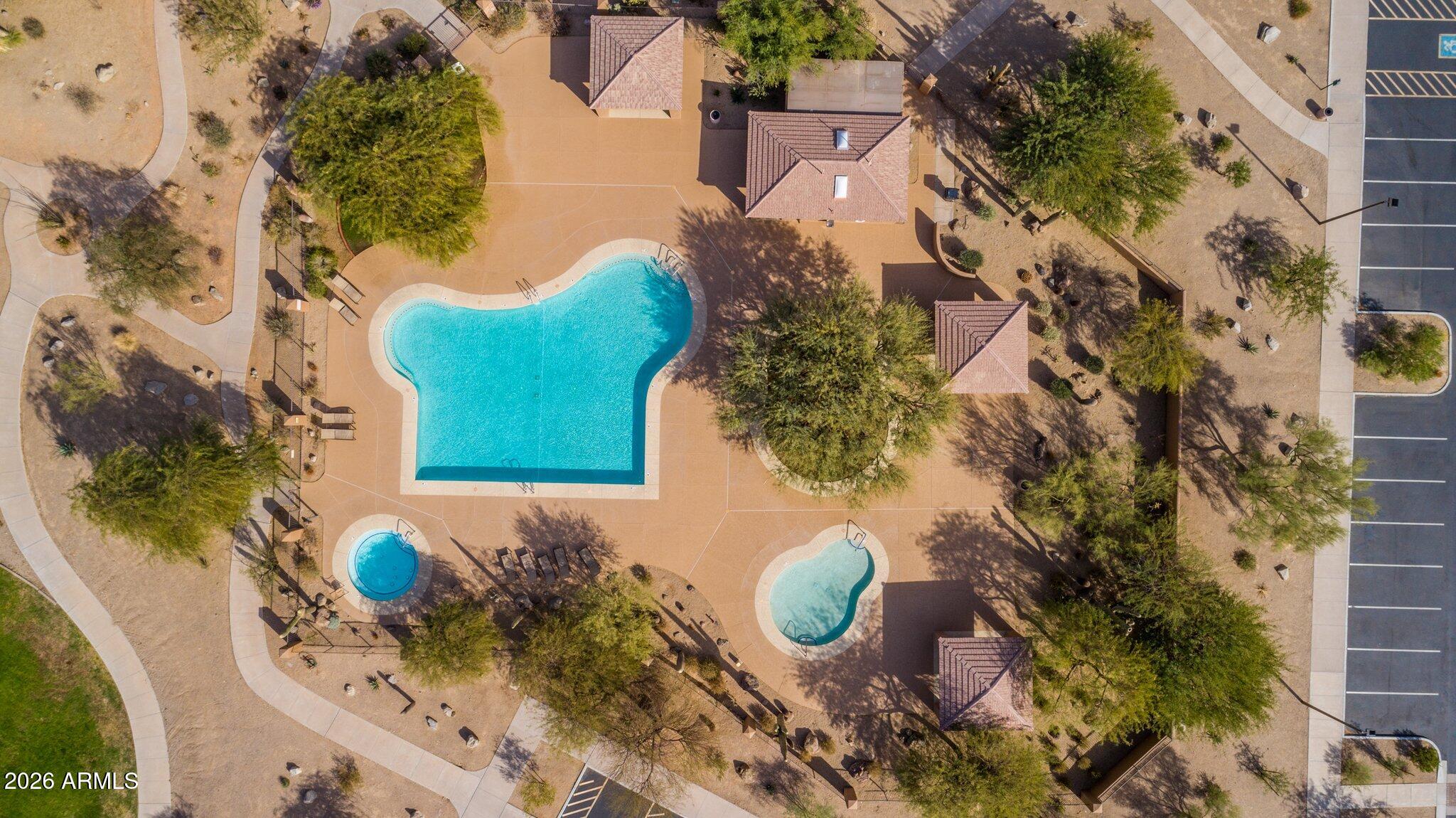 3639 N DESERT OASIS