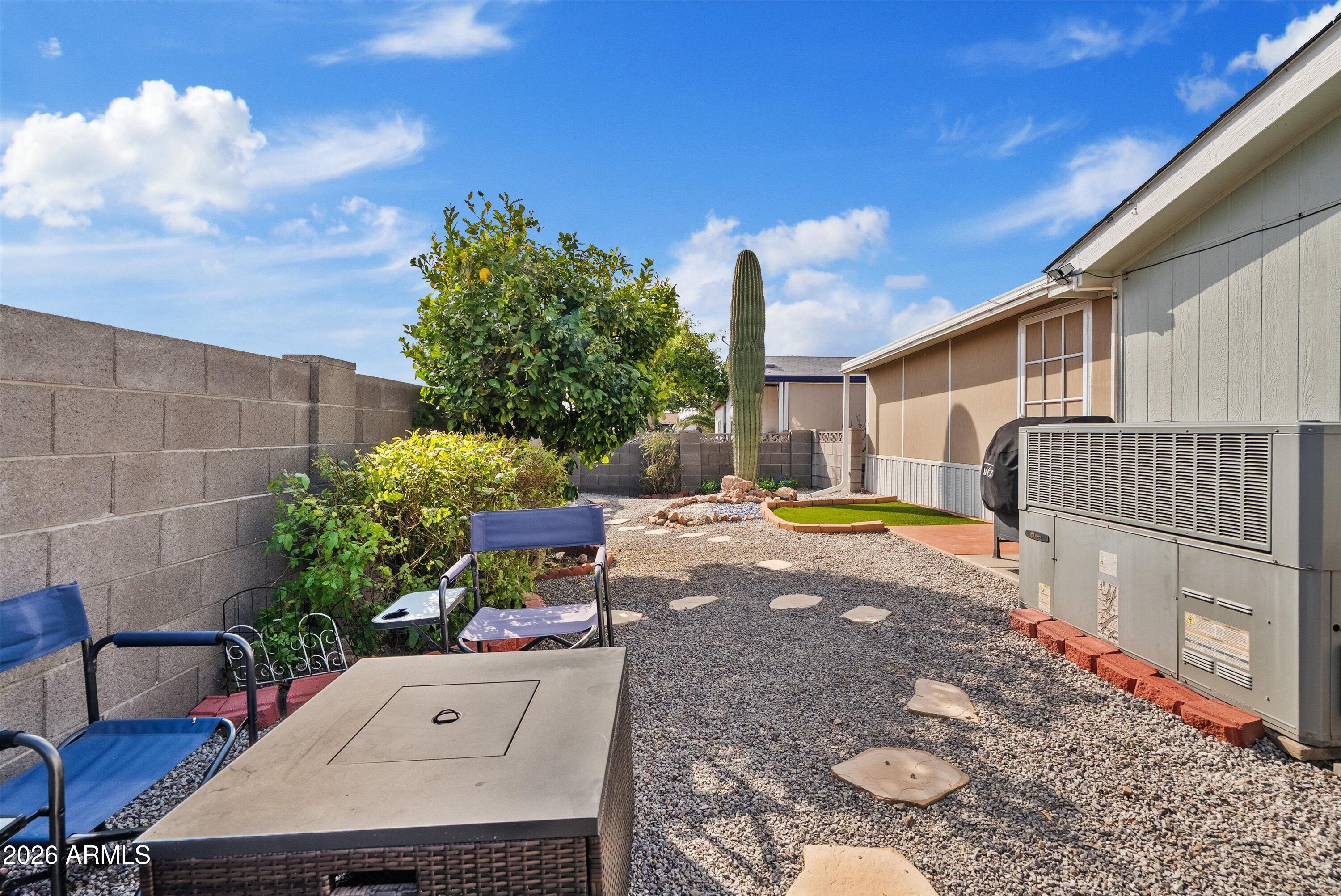 3700 S Tomahawk Road 91