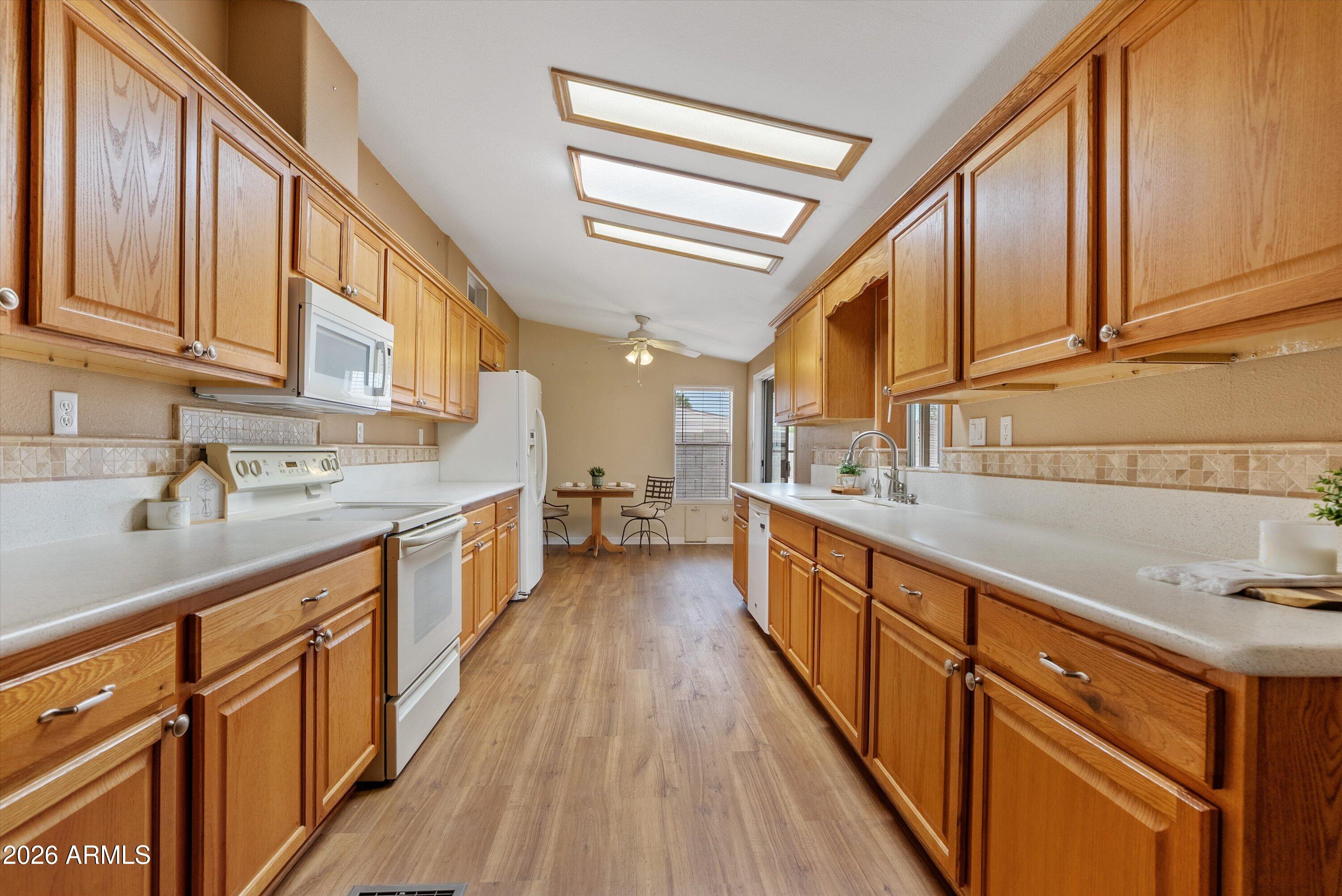 3700 S Tomahawk Road 16