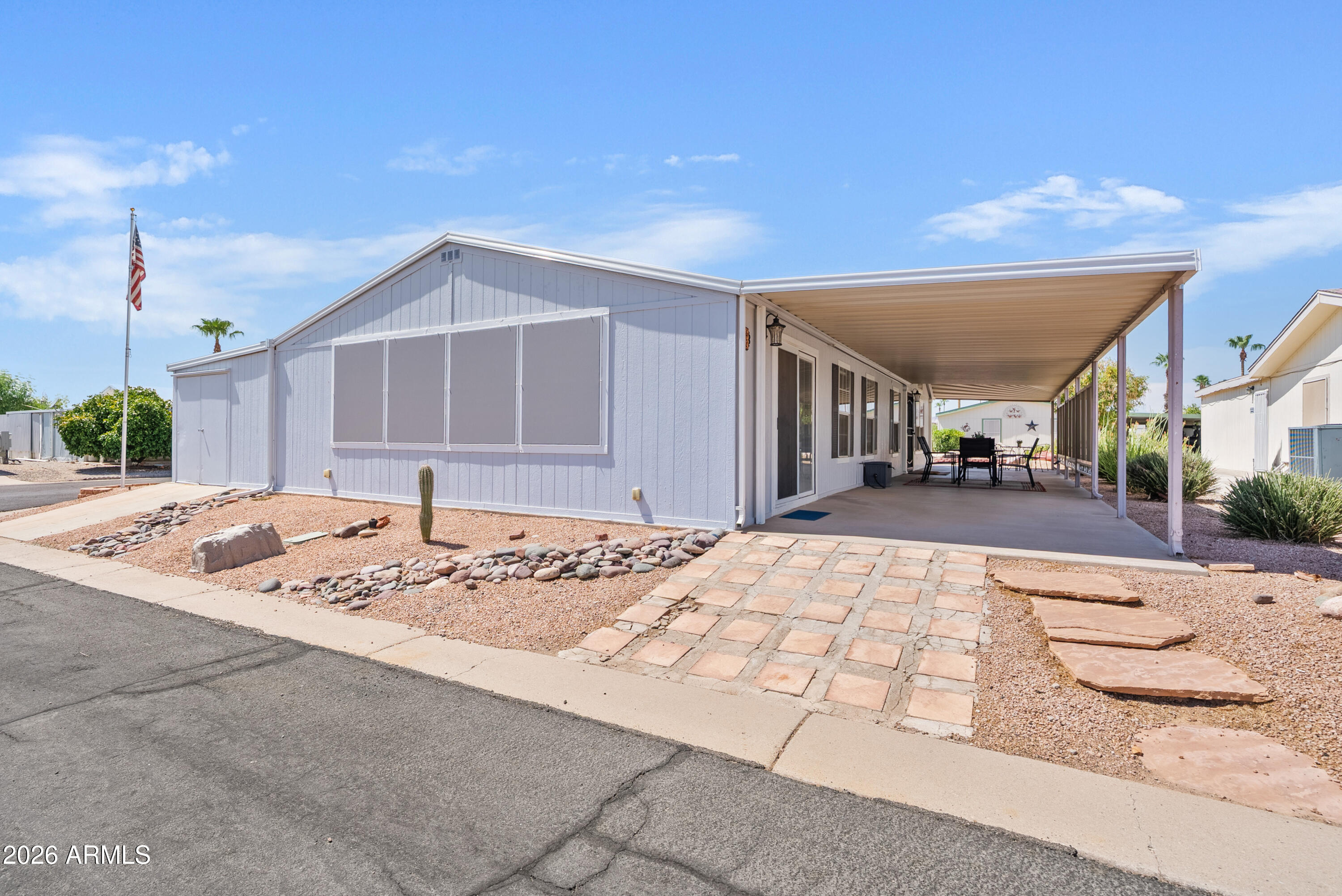 3700 S TOMAHAWK Road 42