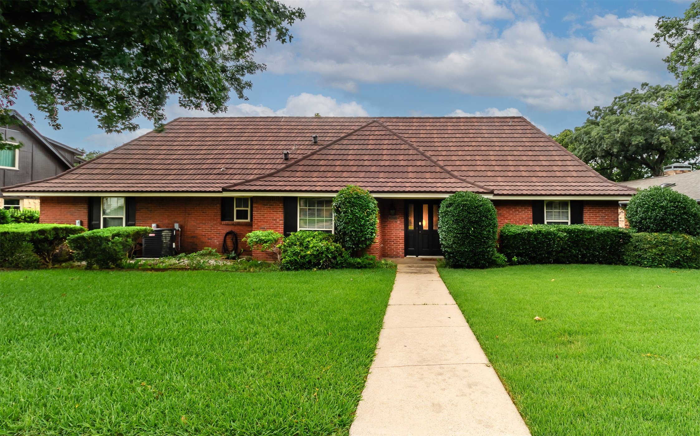 3620 Lake Pontchartrain Drive