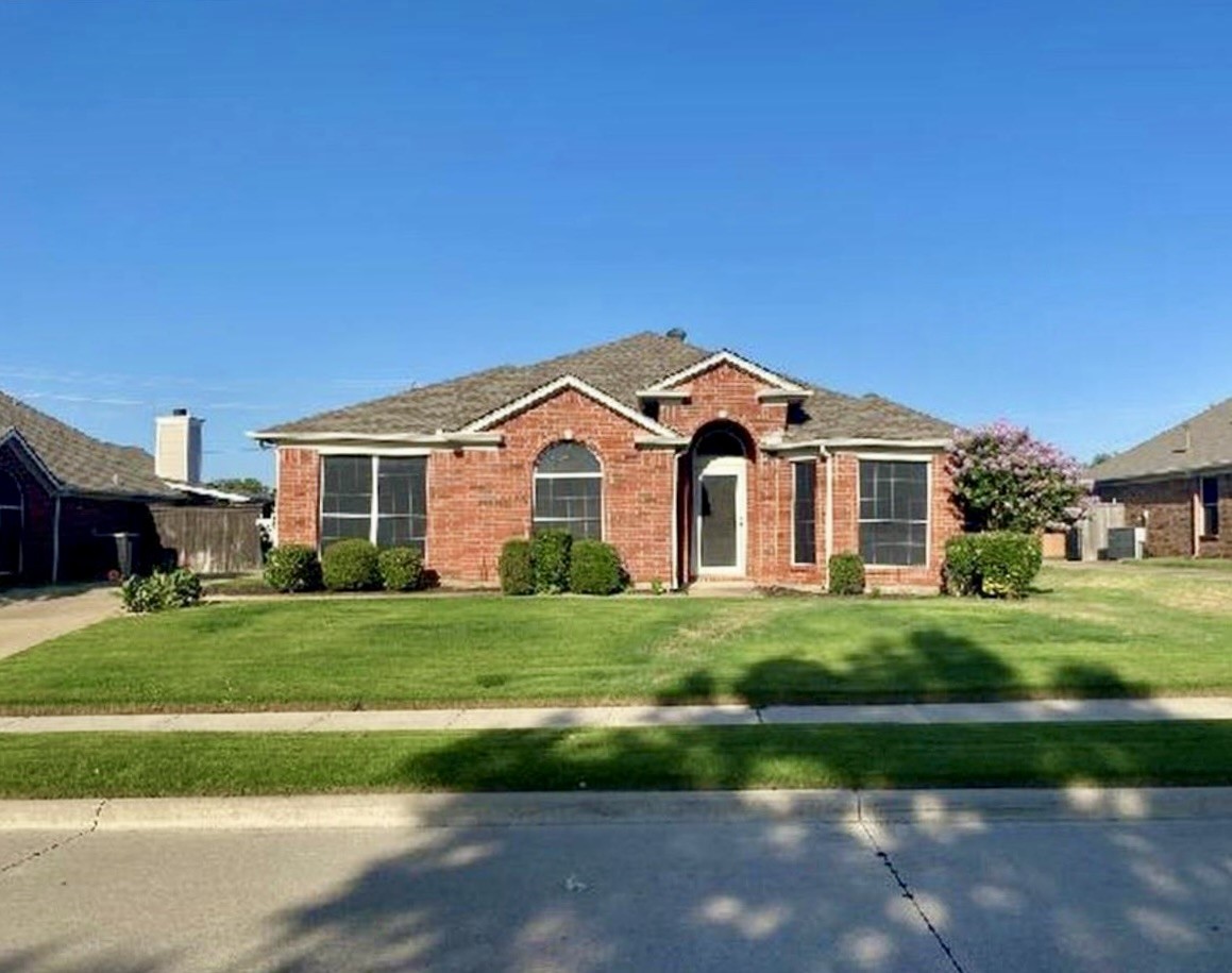 1505 Fairfield Court