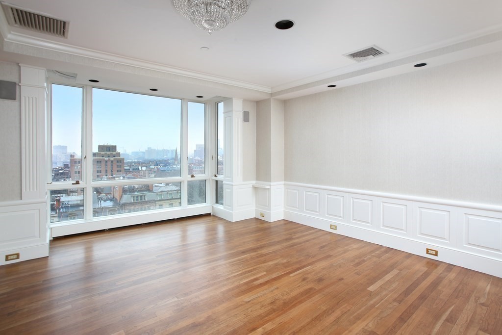 2 Commonwealth Ave # 11H