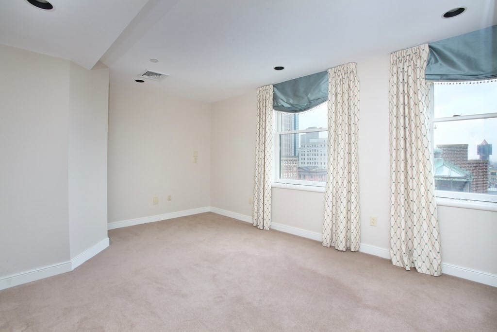2 Commonwealth Ave # 11H