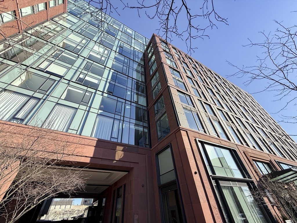 380 Harrison Ave # 1007