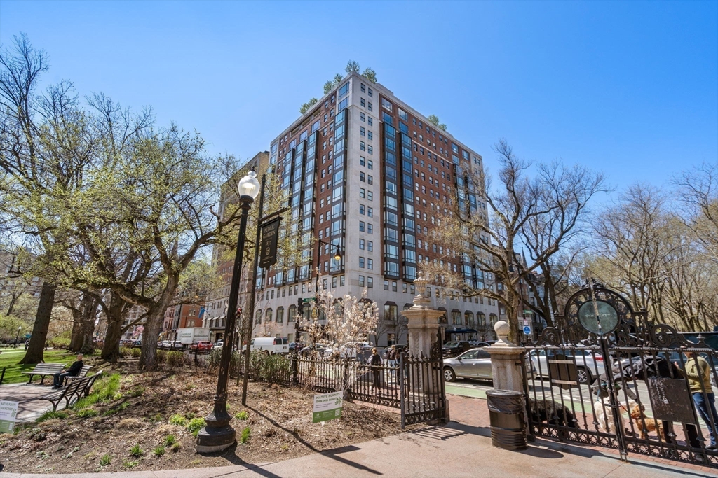 2 Commonwealth Ave # 12B