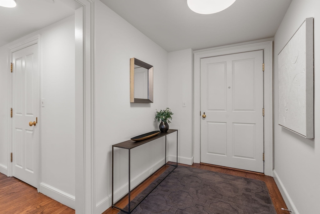 2 Commonwealth Ave # 12B