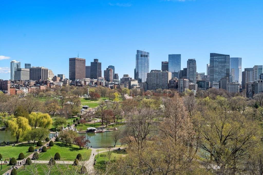 2 Commonwealth Ave # 12B