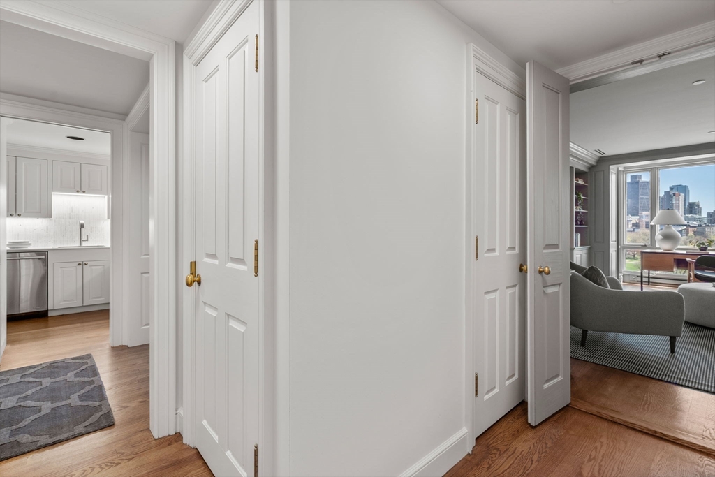 2 Commonwealth Ave # 12B