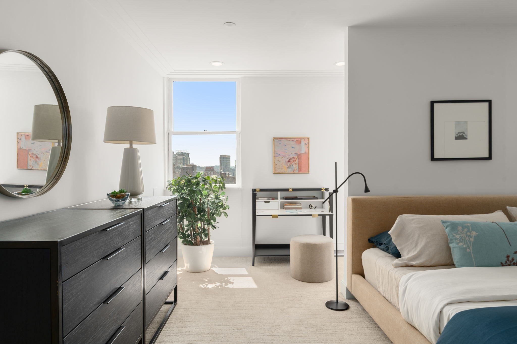 2 Commonweaalth Avenue Unit: 15E/F