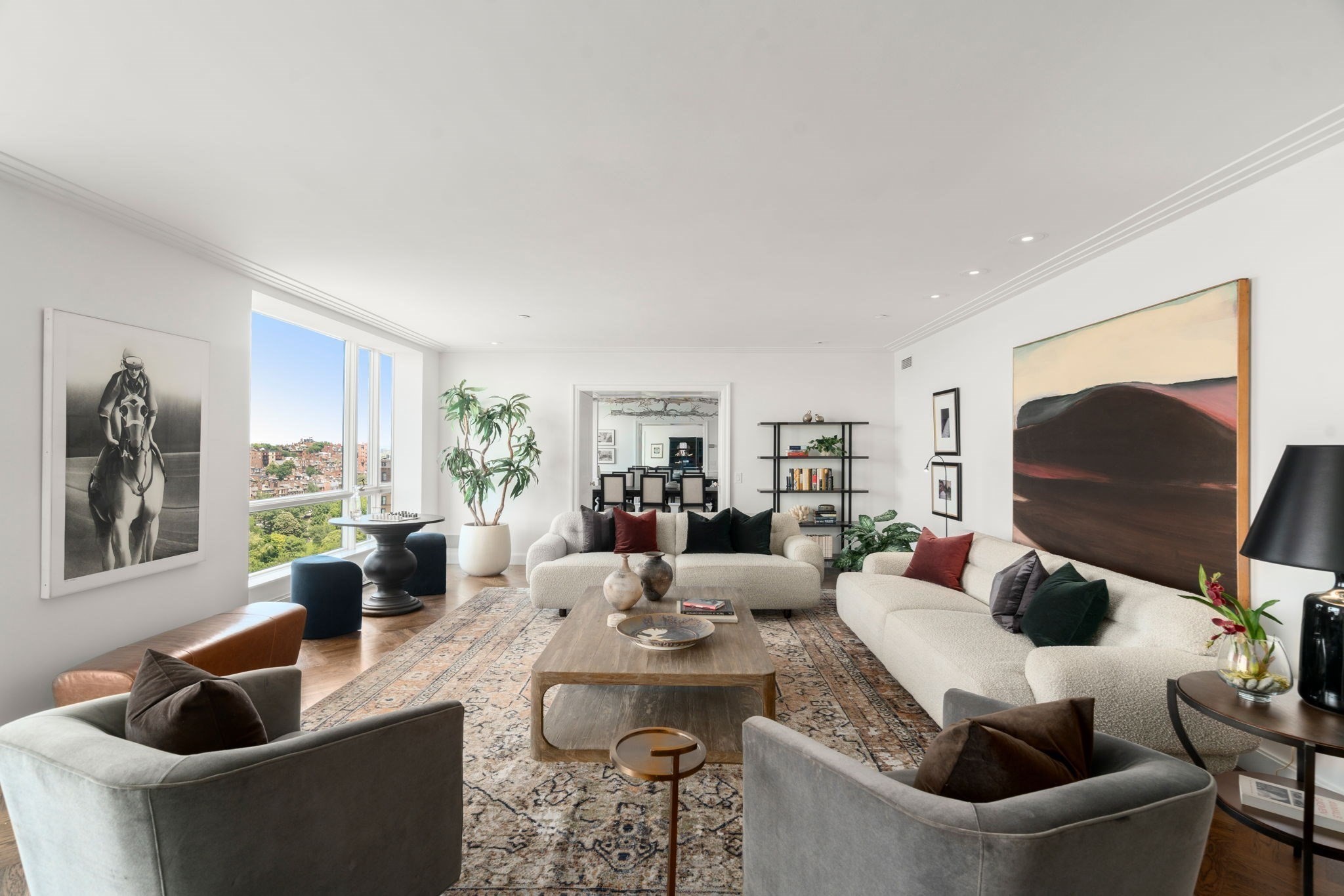 2 Commonweaalth Avenue Unit: 15E/F
