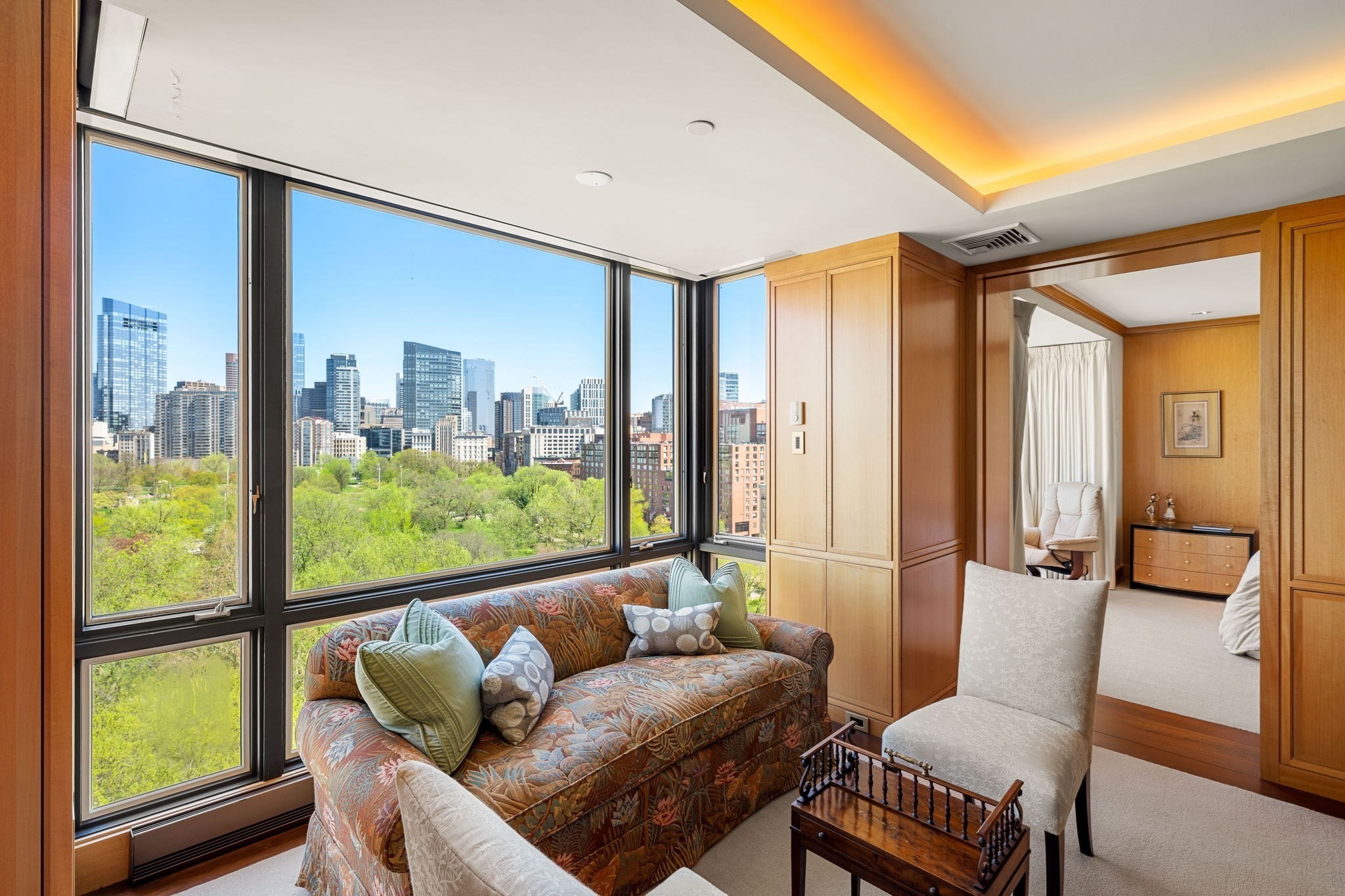 2 Commonwealth Ave # B Unit: 14-B