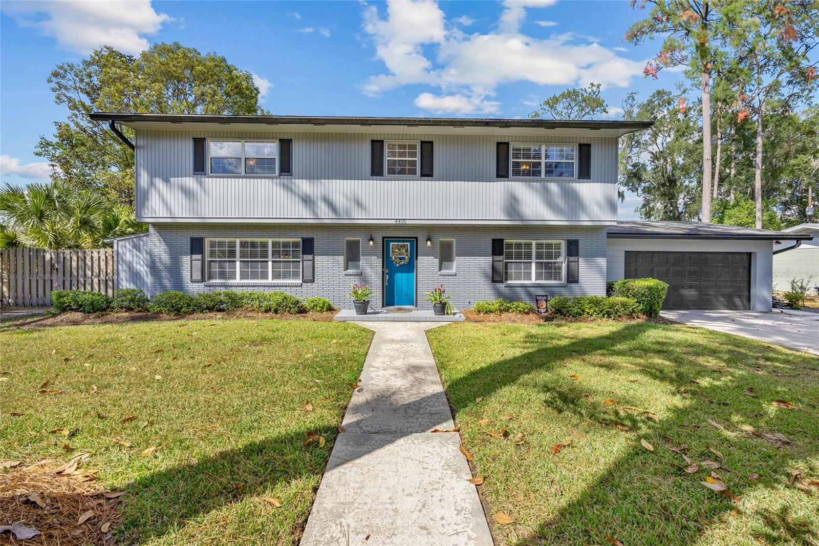 4400 NW 17TH PL