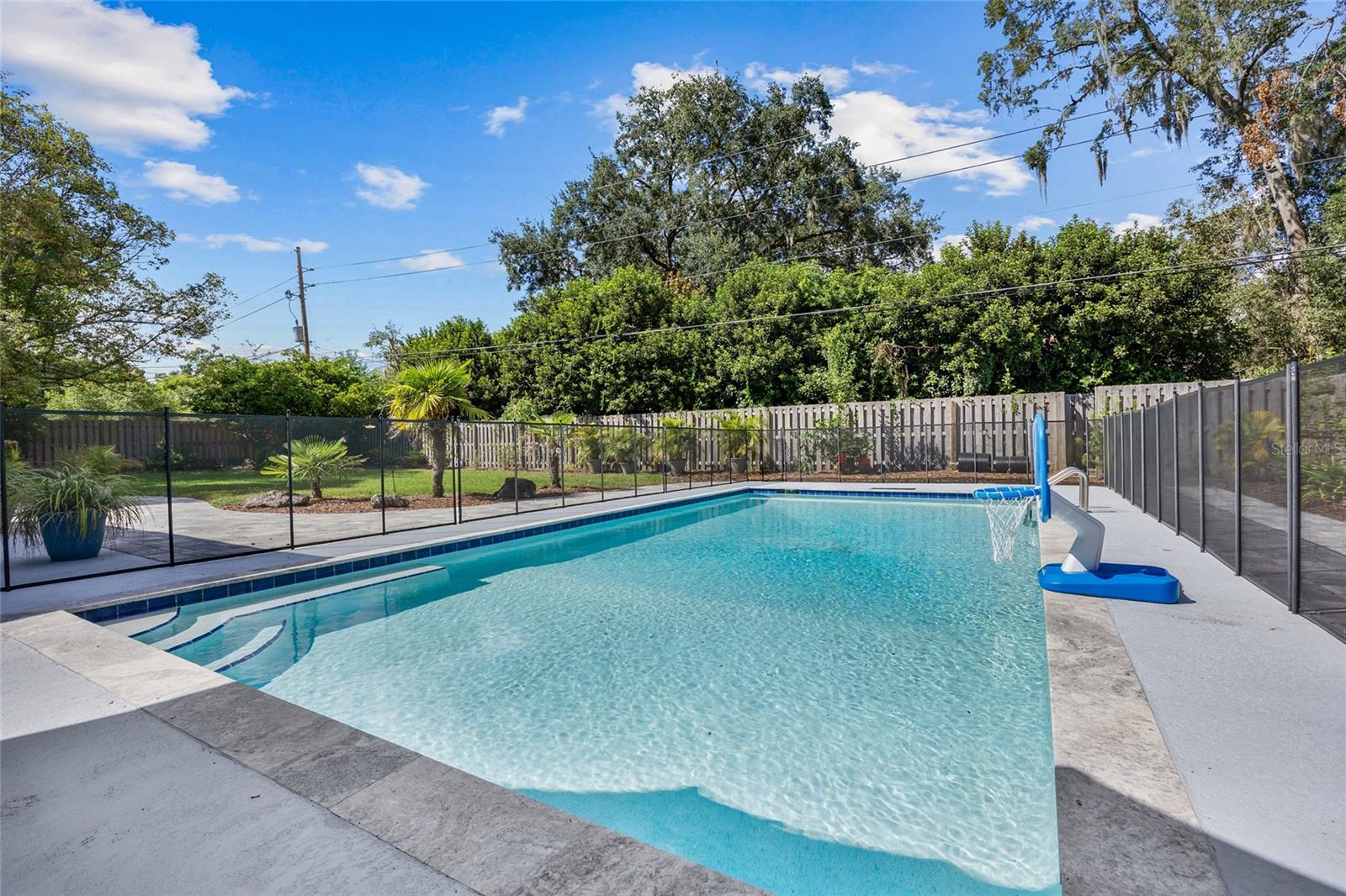 4400 NW 17TH PL